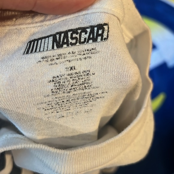 Vintage NASCAR shirt - Picture 3 of 3